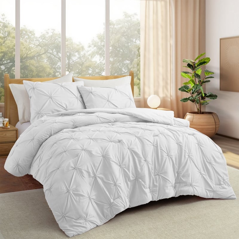 3 Piece Reversible Pintuck Pinch Pleat Comforter Set, Bedding Set for All Season - White - King