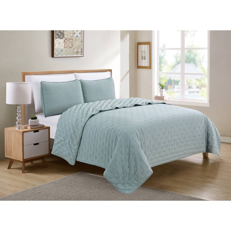 Christopher Knight Embroidered Pre-Washed Dot Quilt Set