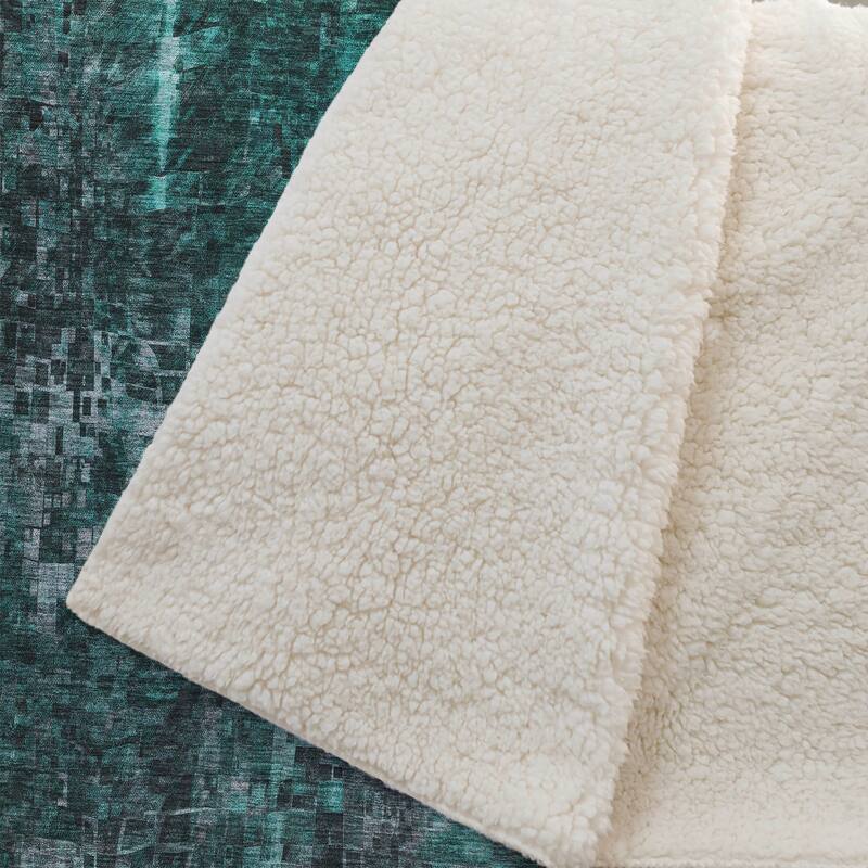 Premium Machine Washable Modern Mosaic Sherpa Throw Blanket