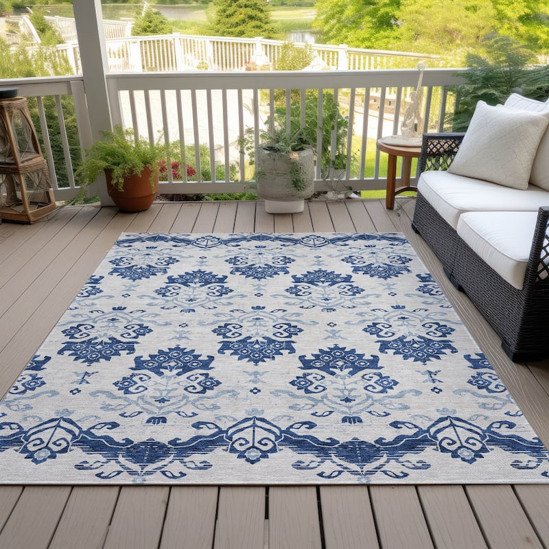 Machine Washable Indoor/ Outdoor Chantille Medallion Damask Rug - Navy - 8' x 10'