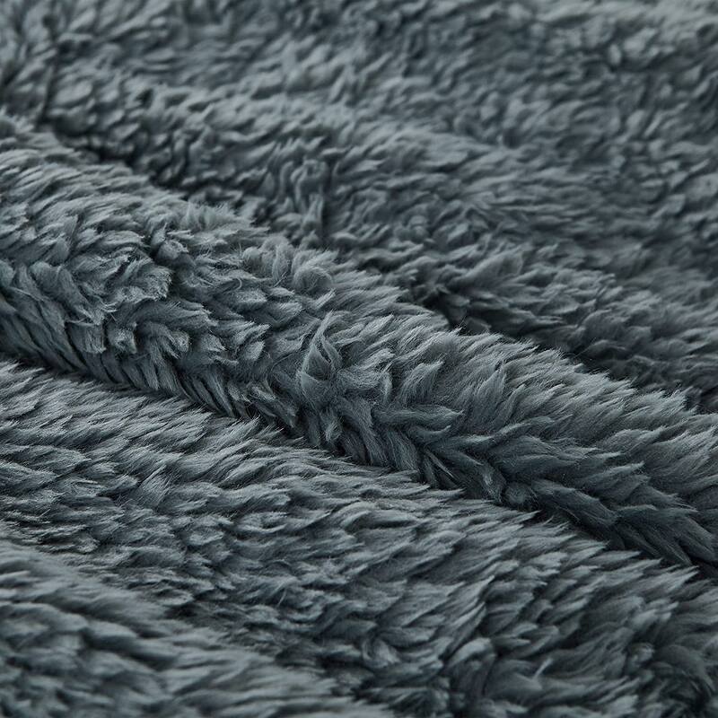 Puts This To Sleep® - Coma Inducer® Oversized Comforter Set - Emerald Gray