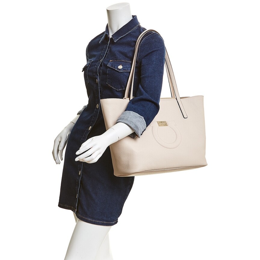 Salvatore Ferragamo City Tote 2024 www.alhudapk