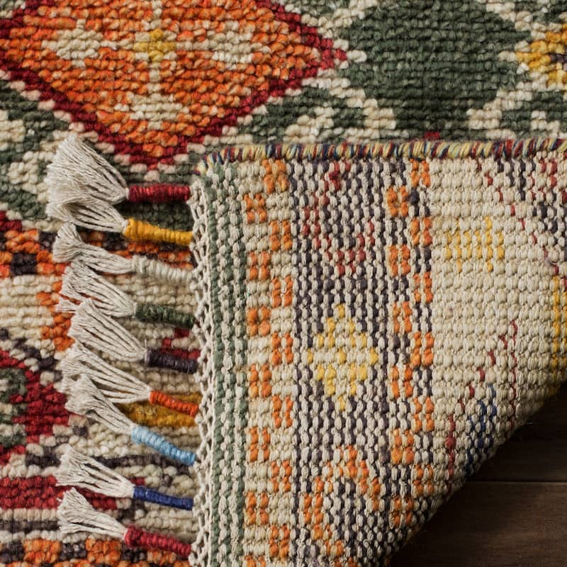 SAFAVIEH Hand-knotted Nomad Adilia Southwestern Tribal Wool Rug