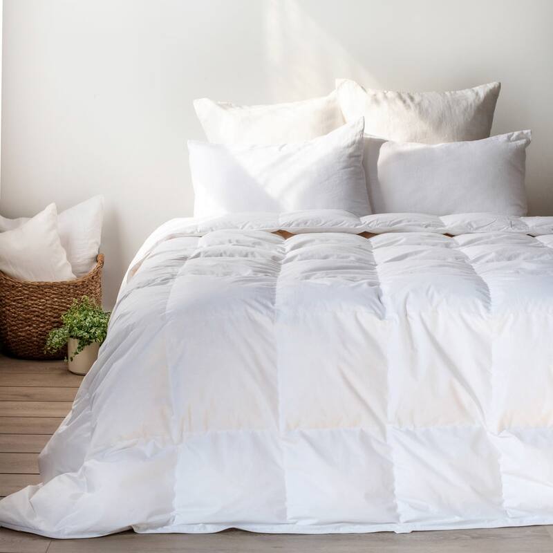 Lightweight Feather & Down Duvet Comforter Insert by BOKSER HOME - King - Cal King