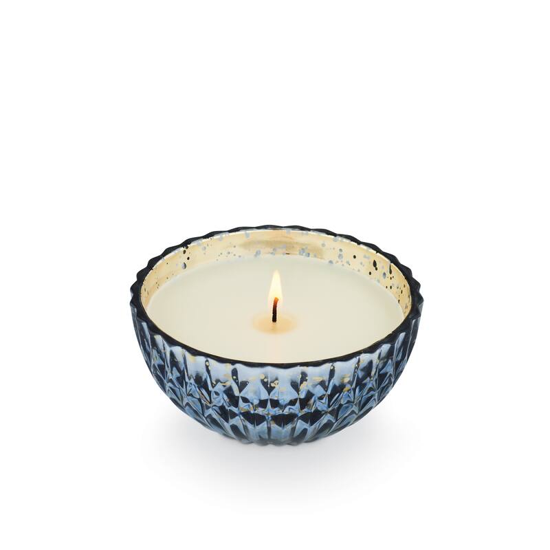 ILLUME Noble Holiday North Sky Candle