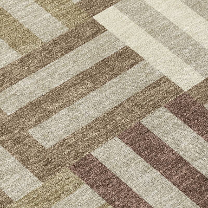 Machine Washable Indoor/ Outdoor Modern Hatch Chantille Rug