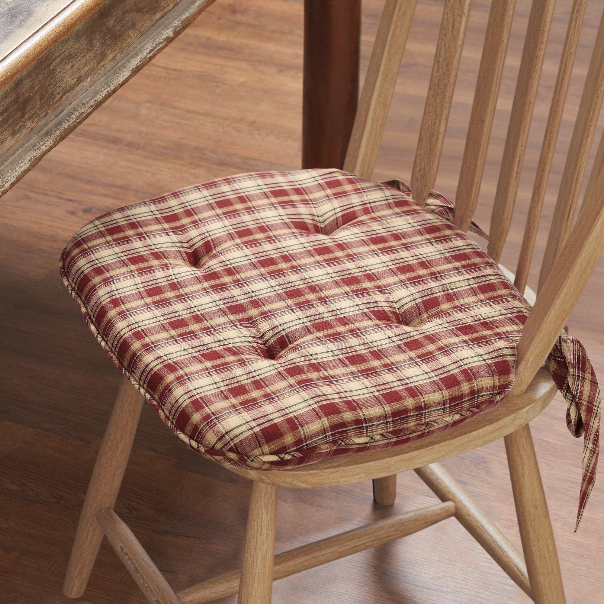 Beckham Red Black Tan Plaid Chair Pad with Ties