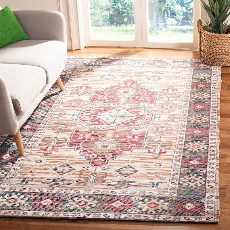 SAFAVIEH Handmade Saffron Elyssa Rug