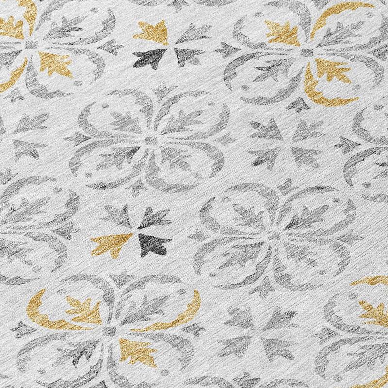 HomeRoots Floral Transitional Rectangle Outdoor Rug