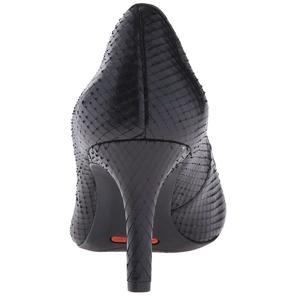 plain black pumps womens