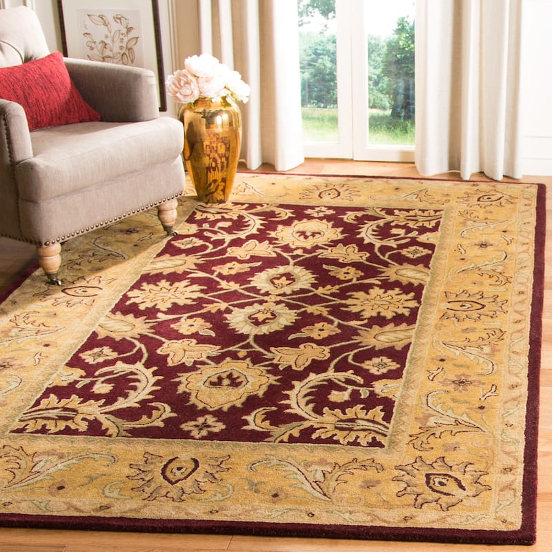 SAFAVIEH Handmade Classic Rukiye Traditional Oriental Wool Rug - 4' x 6' - Burgundy/Gold