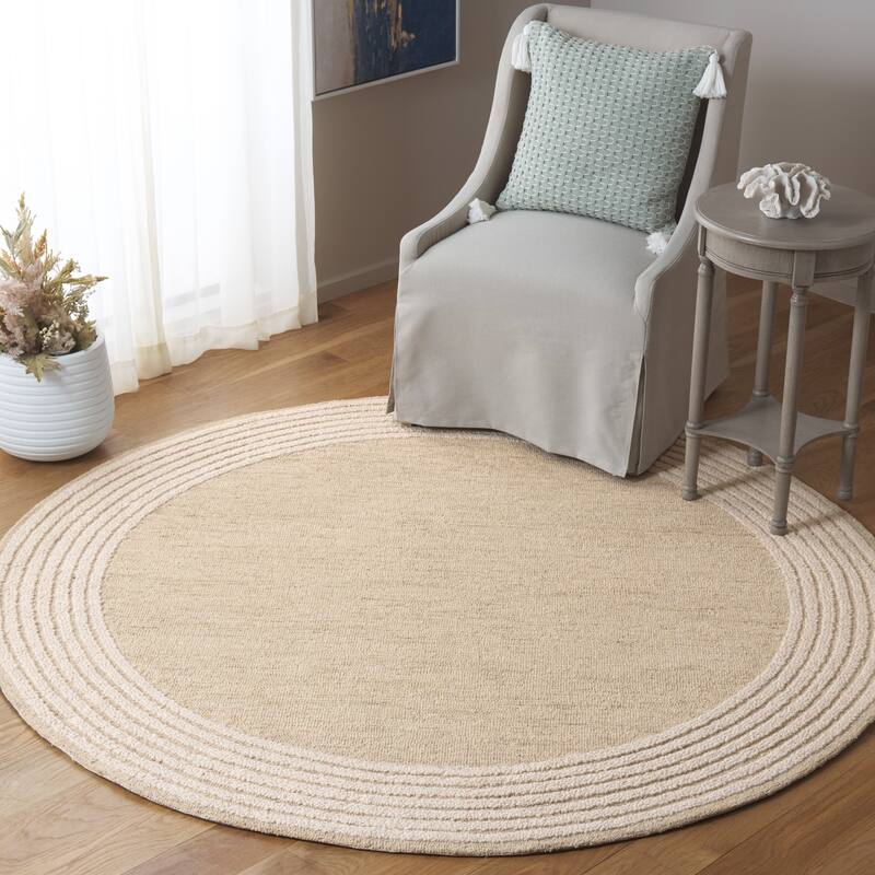 SAFAVIEH Handmade Ebony Cana Border Wool Rug - 6' Round - Beige/Ivory