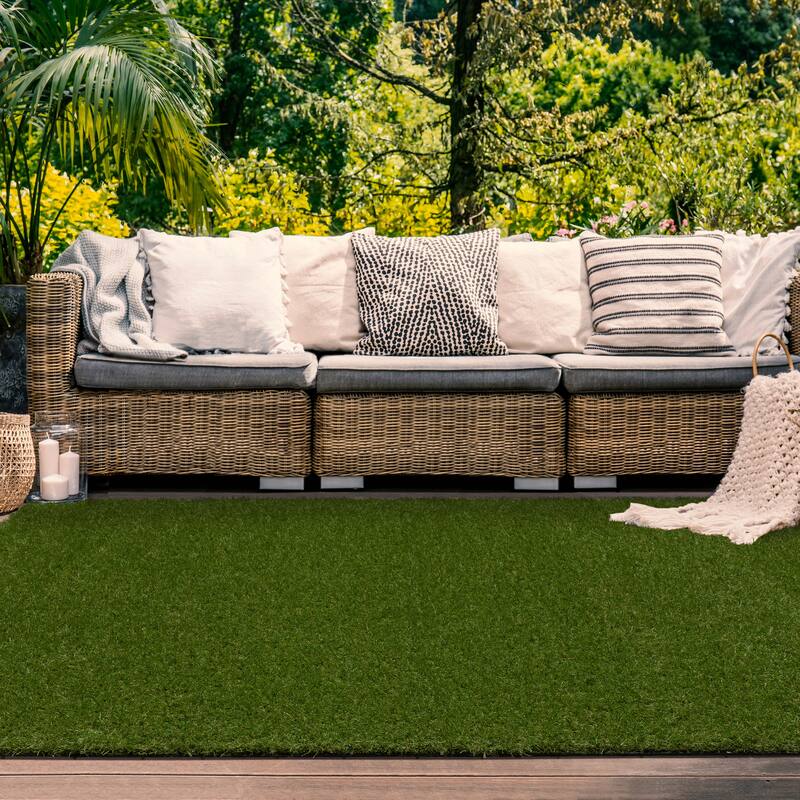 Style Haven Deluxe Artifical Turf Rug