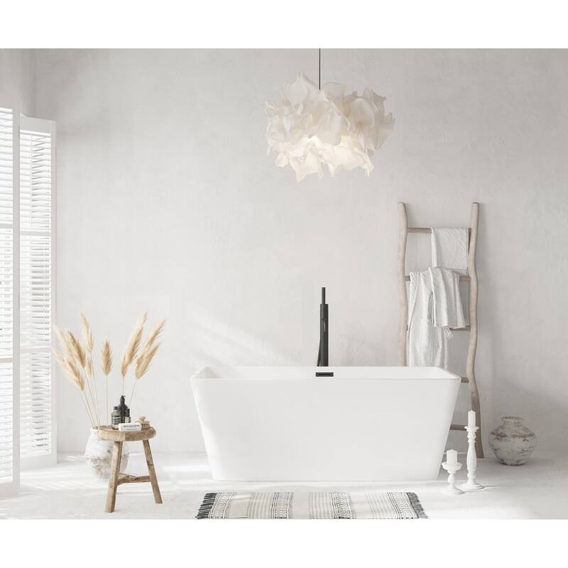Thaddeus Bathtub in Glossy White