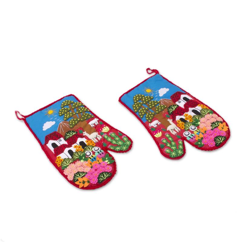 Novica Handmade Andean Nature Cotton Blend Decorative Oven Mitts (Pair)