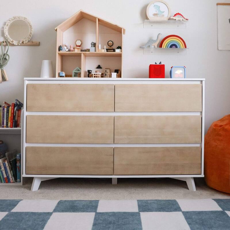 Max and Lily Scandinavian 6 Drawer Dresser