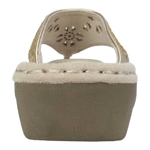 cliffs by white mountain sandals