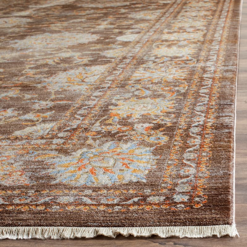 SAFAVIEH Vintage Persian Bernharda Traditional Oriental Rug