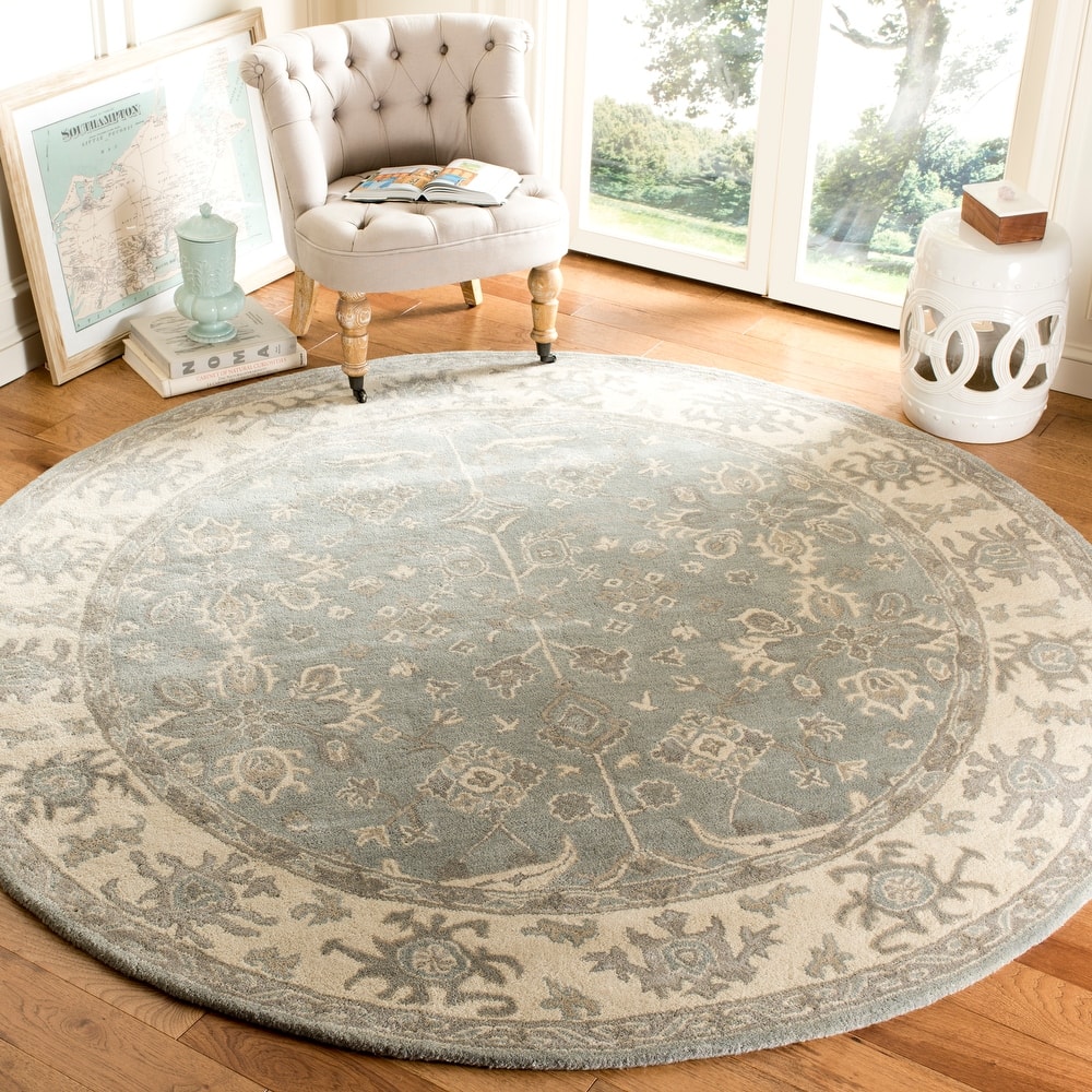 SAFAVIEH Handmade Royalty Alyssia Traditional Oriental Wool Rug