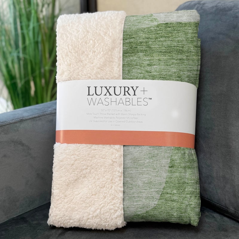 Premium Machine Washable Casual Contemporary Sherpa Throw Blanket