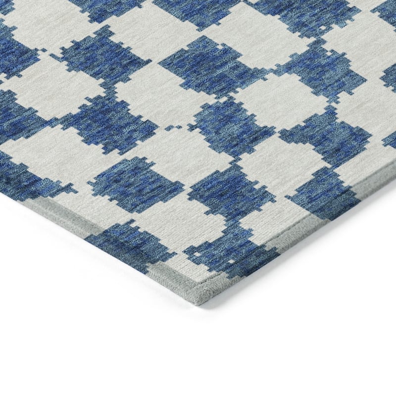 HomeRoots Geometric Transitional Rectangle Outdoor Rug