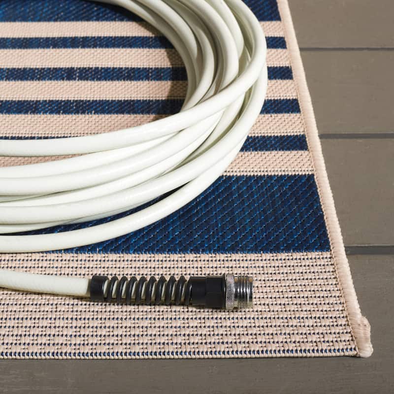 SAFAVIEH Courtyard Orsi Indoor/ Outdoor Waterproof Area Rug