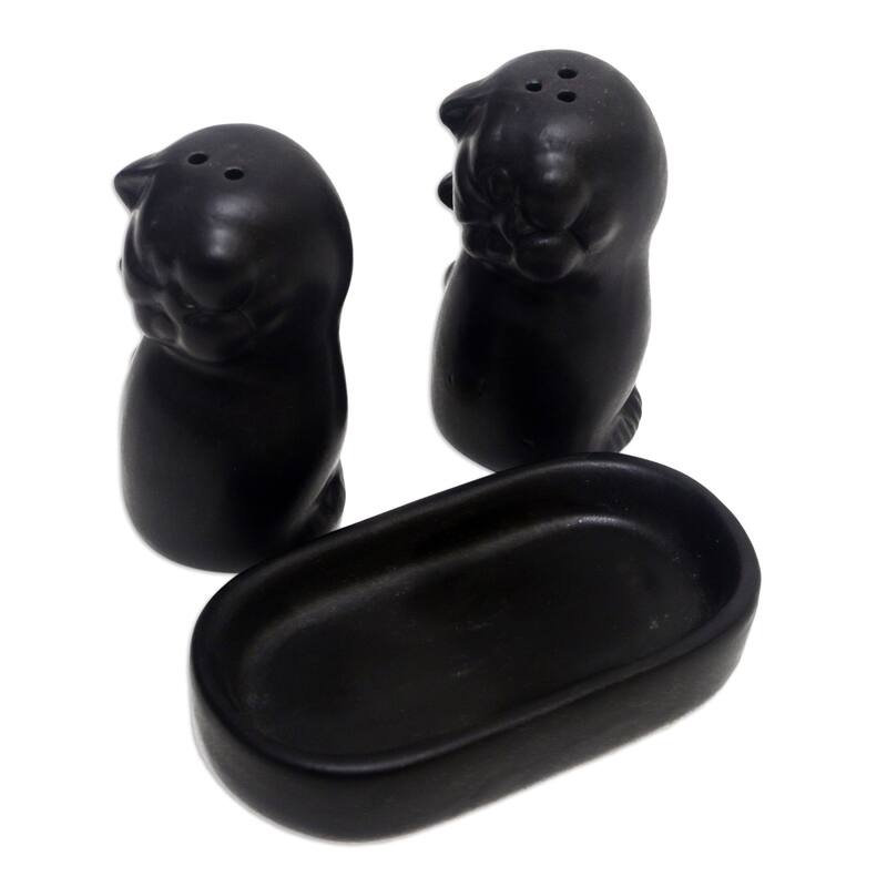 Novica Handmade Dark Felines Ceramic Salt And Pepper Set