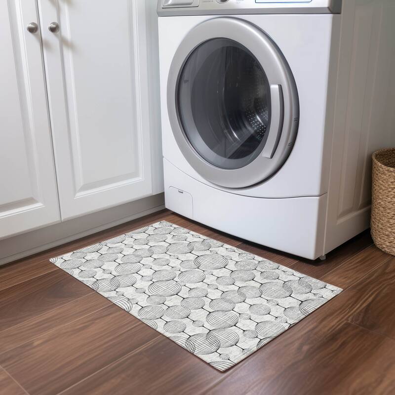 Machine Washable Indoor/ Outdoor Chantille Modern Decor Rug