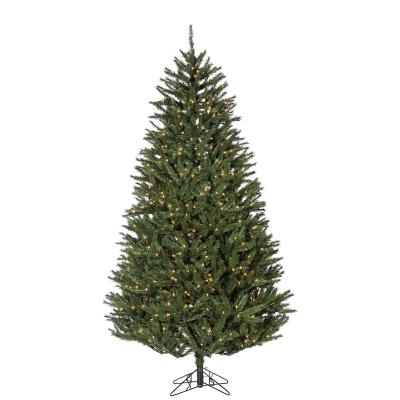 7.5 Foot New England Pine with 800 Clear Lights