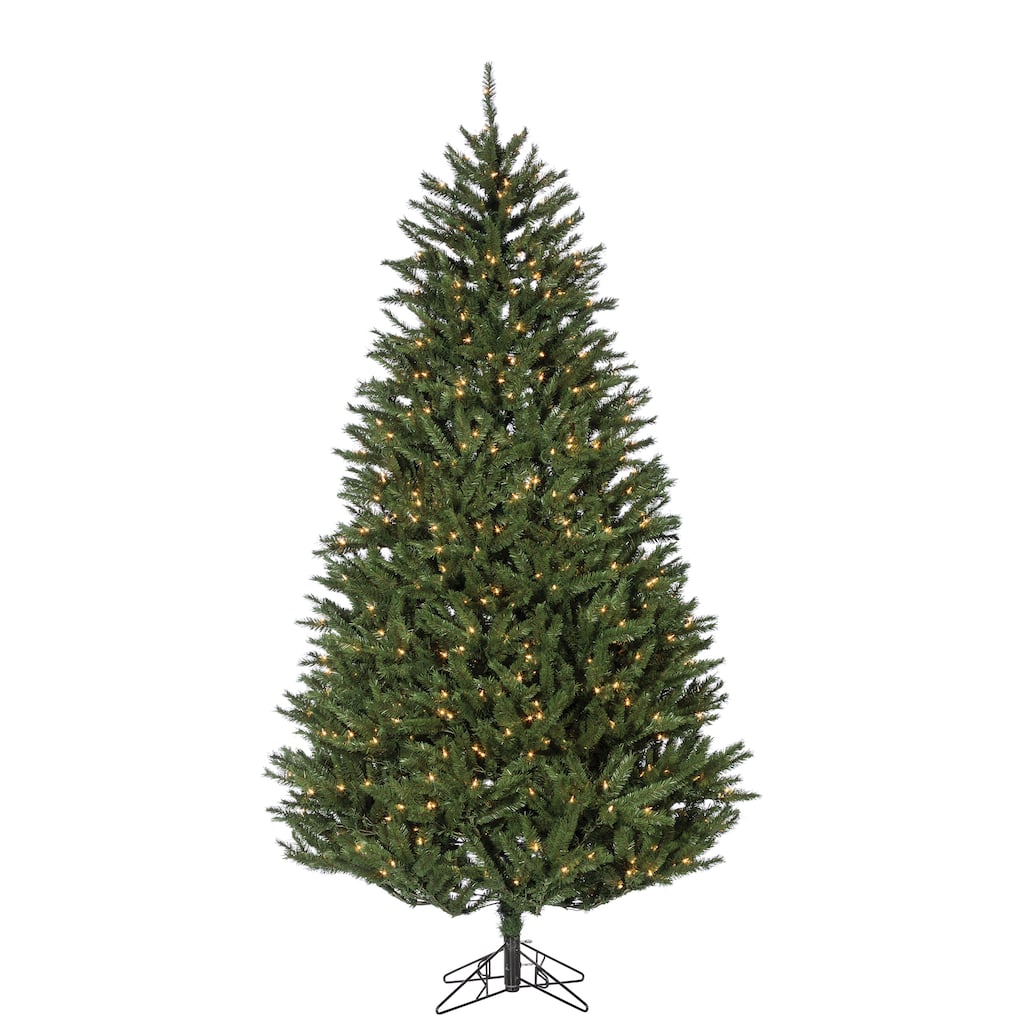 7.5 Foot New England Pine with 800 Clear Lights