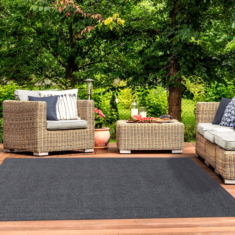 Superior Braided Reversible Indoor/Outdoor Area Rug - 8' X 10' - Charcoal