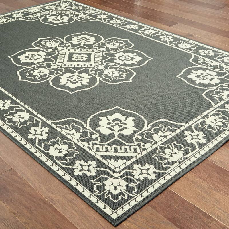 Style Haven Marianna Bordered Medallion Loop Pile Indoor Outdoor Area Rug