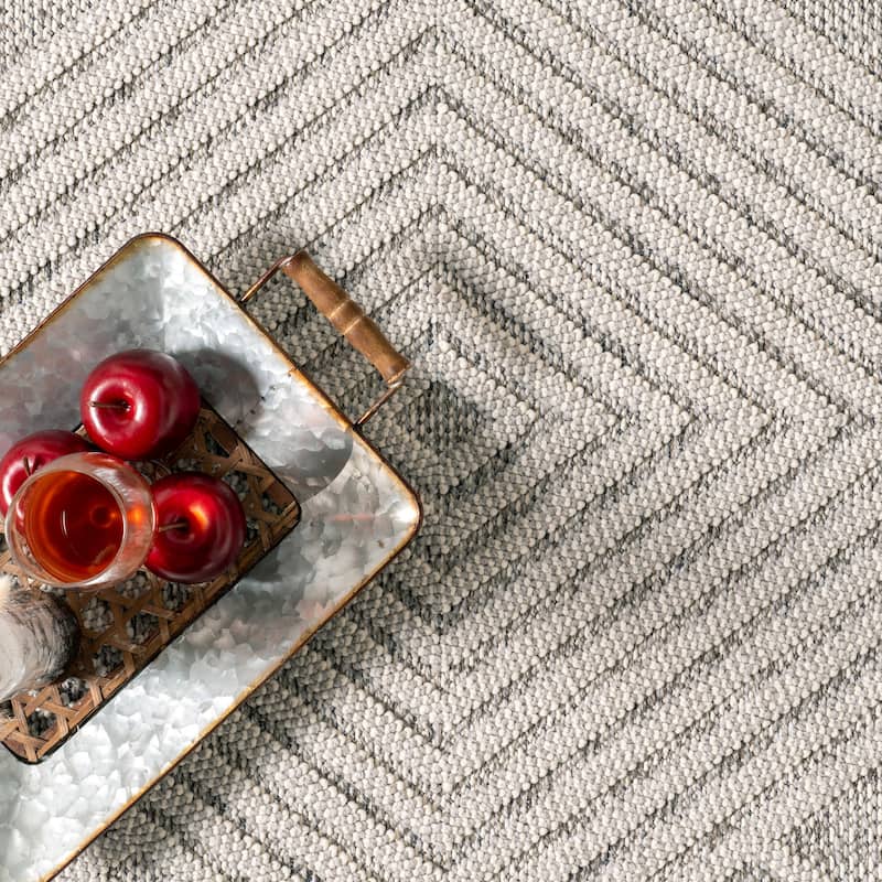 Nuloom Mindi Bold Geometric Indoor/Outdoor Area Rug