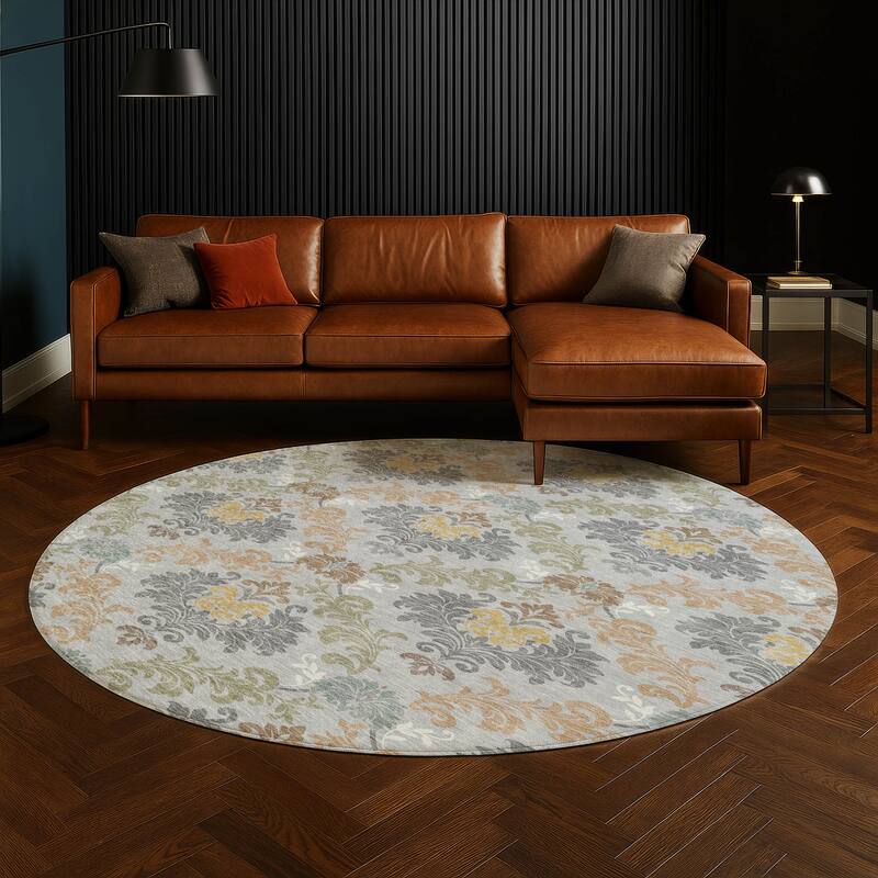 Machine Washable Indoor/ Outdoor Damask Patna Chantille Rug