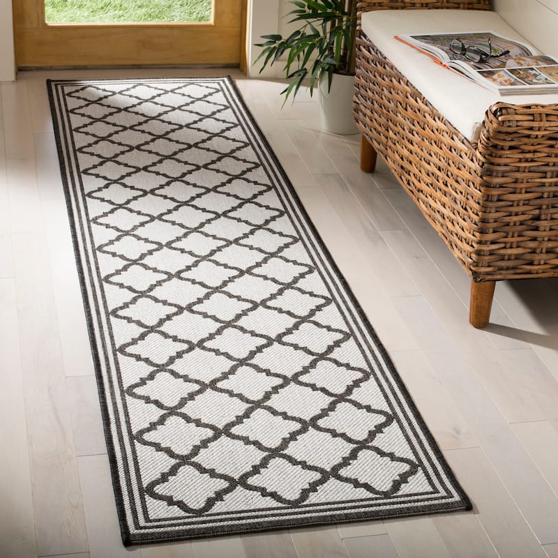SAFAVIEH Linden Carolynn Indoor/ Outdoor Patio Backyard Rug - 2'2" x 8' Runner - Light Grey/Charcoal