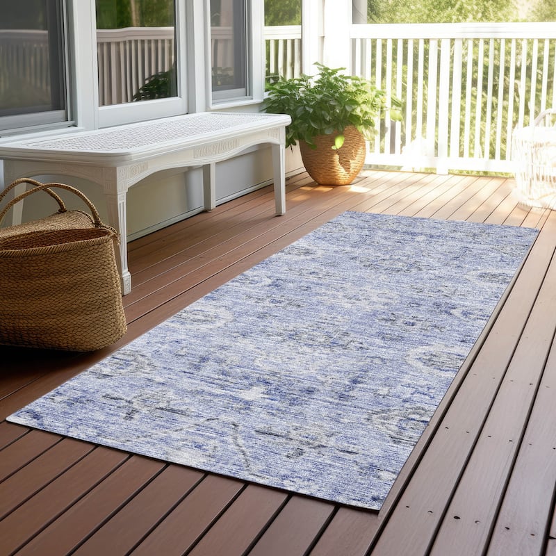 Machine Washable Indoor/ Outdoor Vintage Traditional Chantille Rug