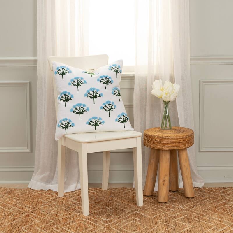 Rizzy Home Transitional Ivory/Blue Pillow Cover - 20" x 20"