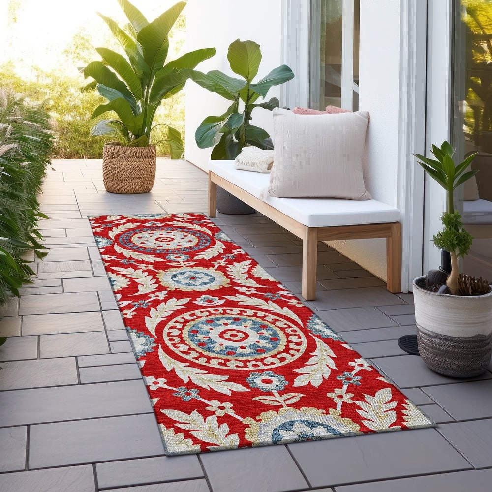 Machine Washable Indoor/ Outdoor Chantille Suzani Boho Rug