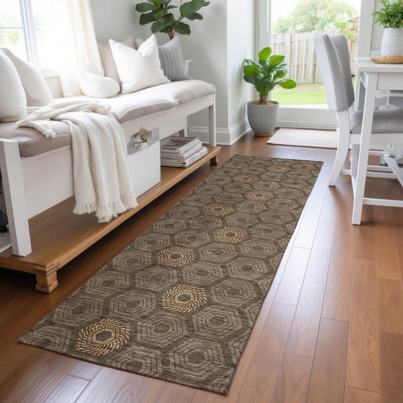 Machine Washable Indoor/ Outdoor Modern Hugoton Chantille Rug