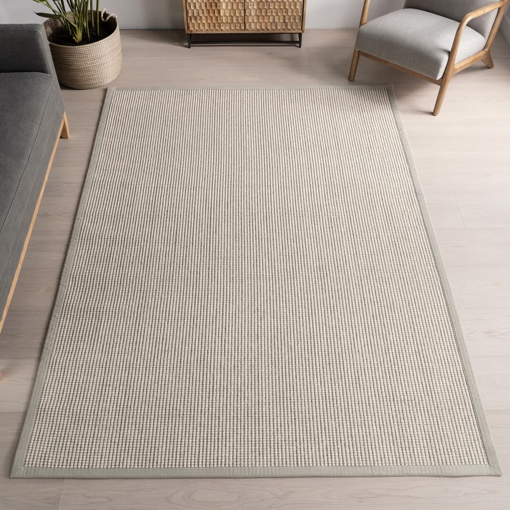 Nuloom Monica Geometric Wool Area Rug