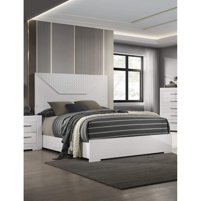 Queen Size Engineered Wood LED Panel Bed with High Gloss Finish and Unique Design Headboard