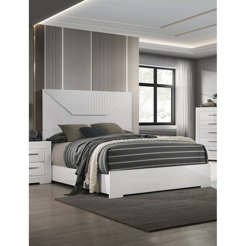 Queen Size High Gloss LED Platform Bed Set with 2 Nightstands and 3pc Contemporary Furniture