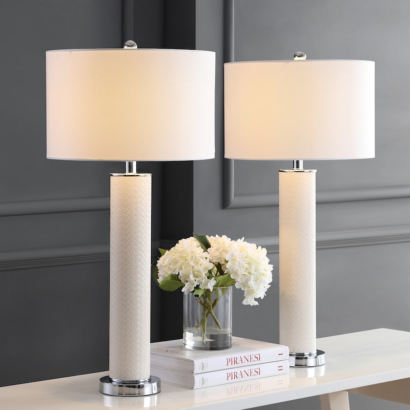 SAFAVIEH Lighting Tomika 32-inch Faux Alligator Grey Table Lamp (Set of 2) - 15"x15"x31.5" - 15Wx15Dx32H