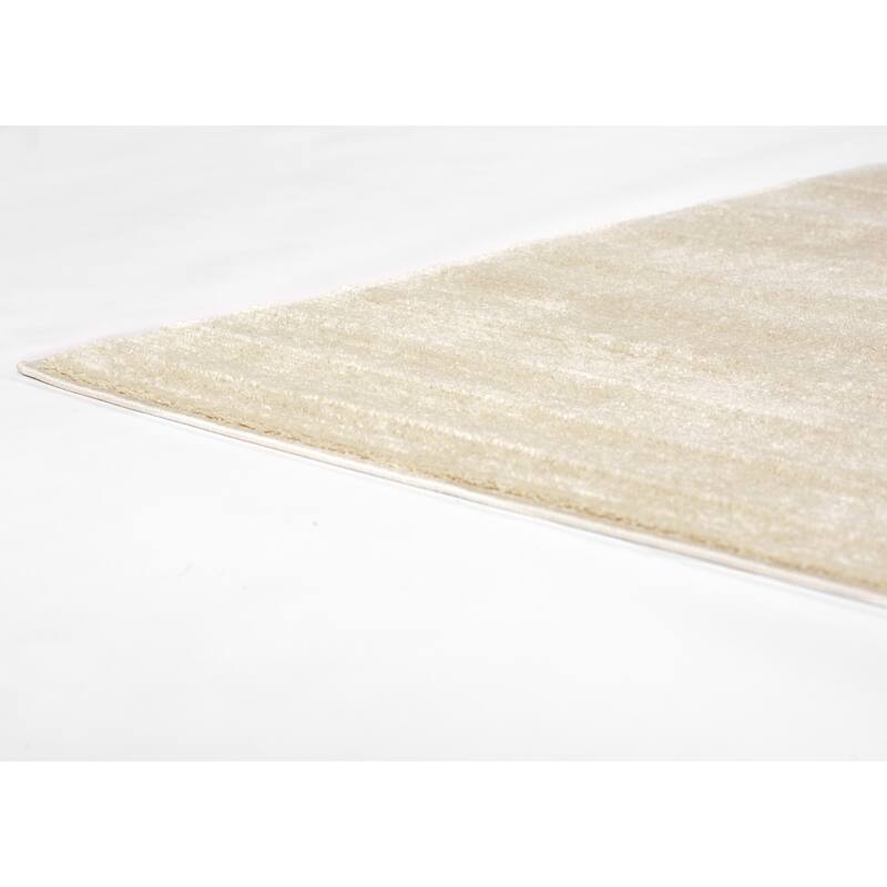 Momeni Wren Polyester Blend Striped Area Rug