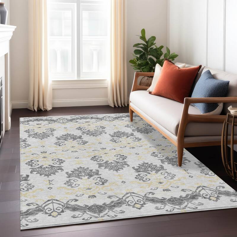 Machine Washable Indoor/ Outdoor Chantille Damask Medallion Rug