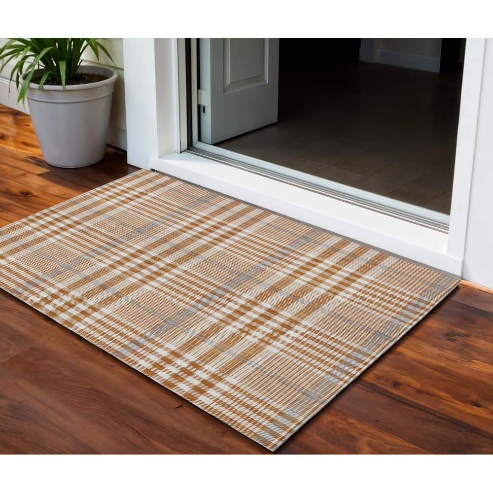 HomeRoots Plaid Transitional Rectangle Outdoor Rug