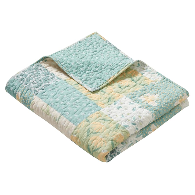 Greenland Home Evangeline Cotton-Rich Quilted Floral Throw Blanket