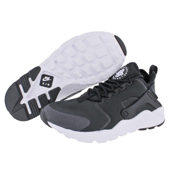 nike tennis shoes with strap