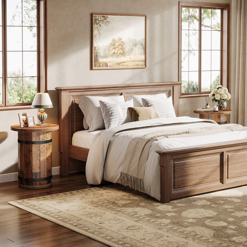 Industrial Side Table with Sturdy Base, Round