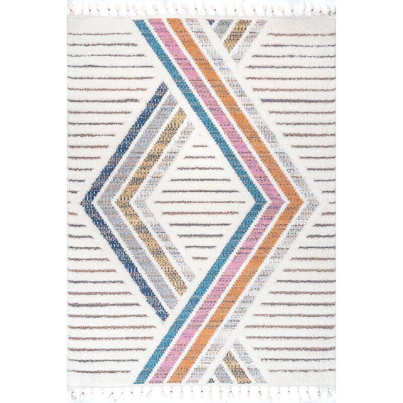 Nuloom Geometric Angela High-Low Modern Diamond Tassel Area Rug